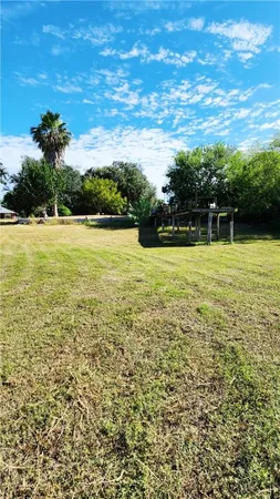 a view of an ocean from a yard