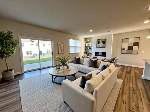 $2,200 | 7313 Mulberry Trace Lane, Flowery Branch, GA 30542