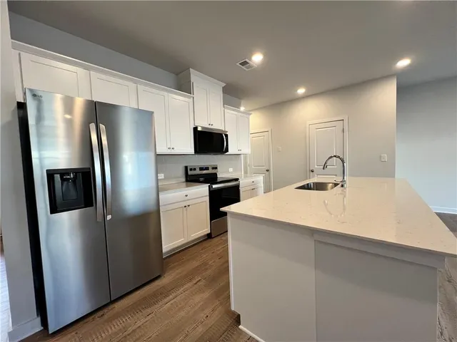 $2,000 | 7313 Mulberry Trace Lane, Flowery Branch, GA 30542