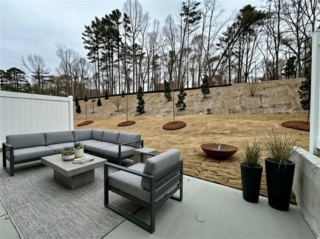 $2,000 | 7313 Mulberry Trace Lane, Flowery Branch, GA 30542