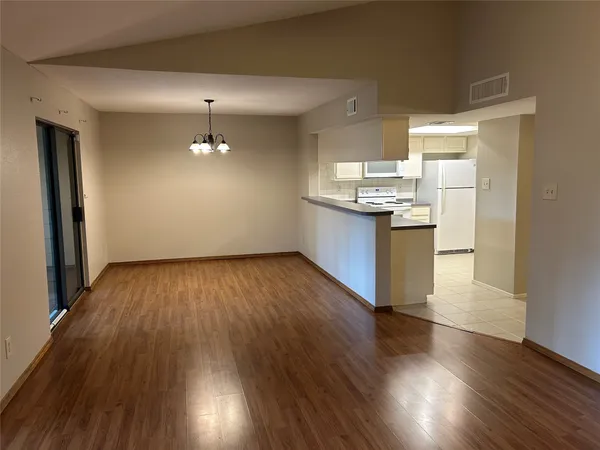 $1,450 | 14911 Wunderlich Drive, Unit 412, Houston, TX 77069