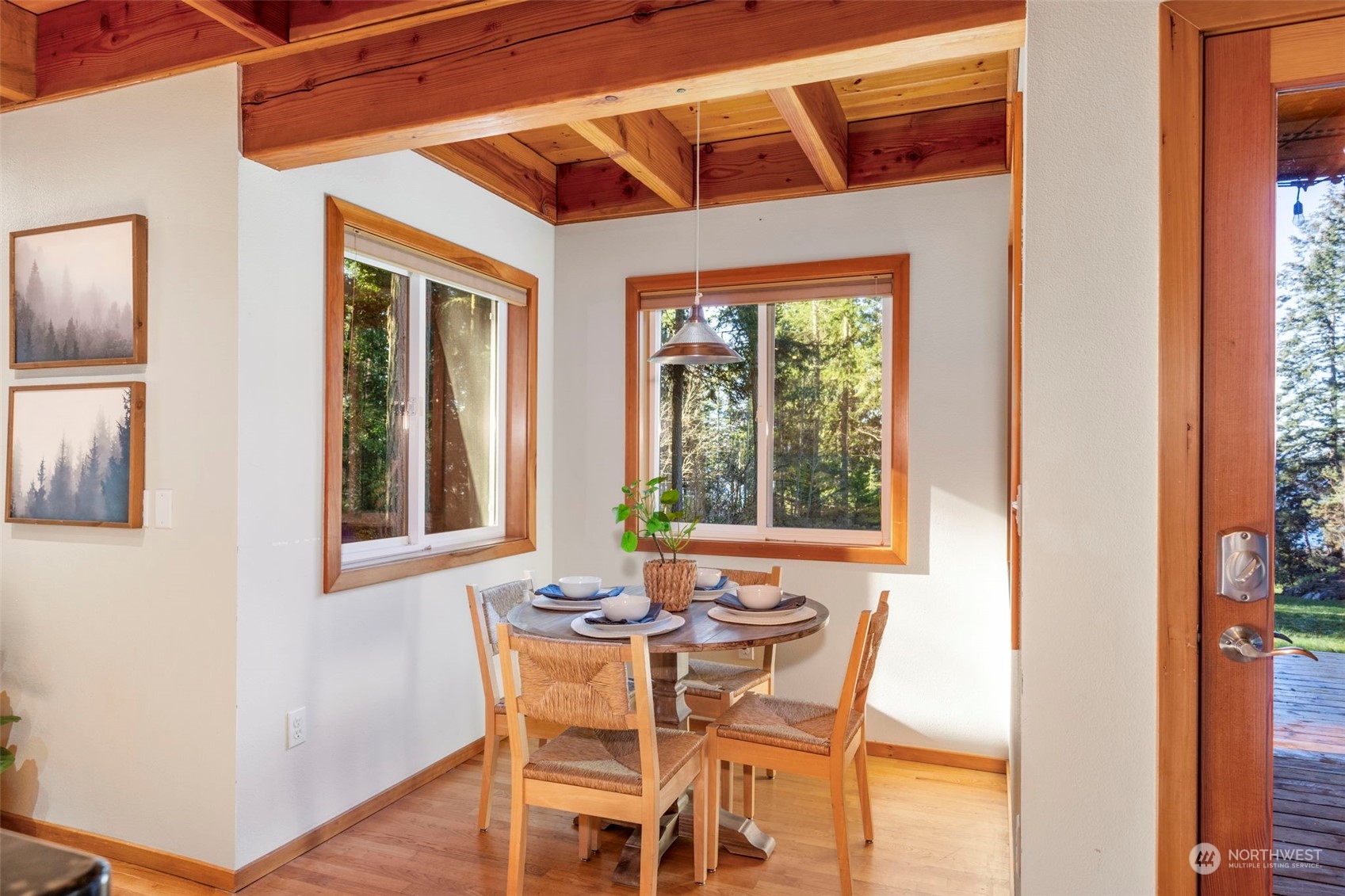 427 Adelma Beach Road Port Townsend, WA 98368 - Photo 14 of 40 Gallery Image 14
