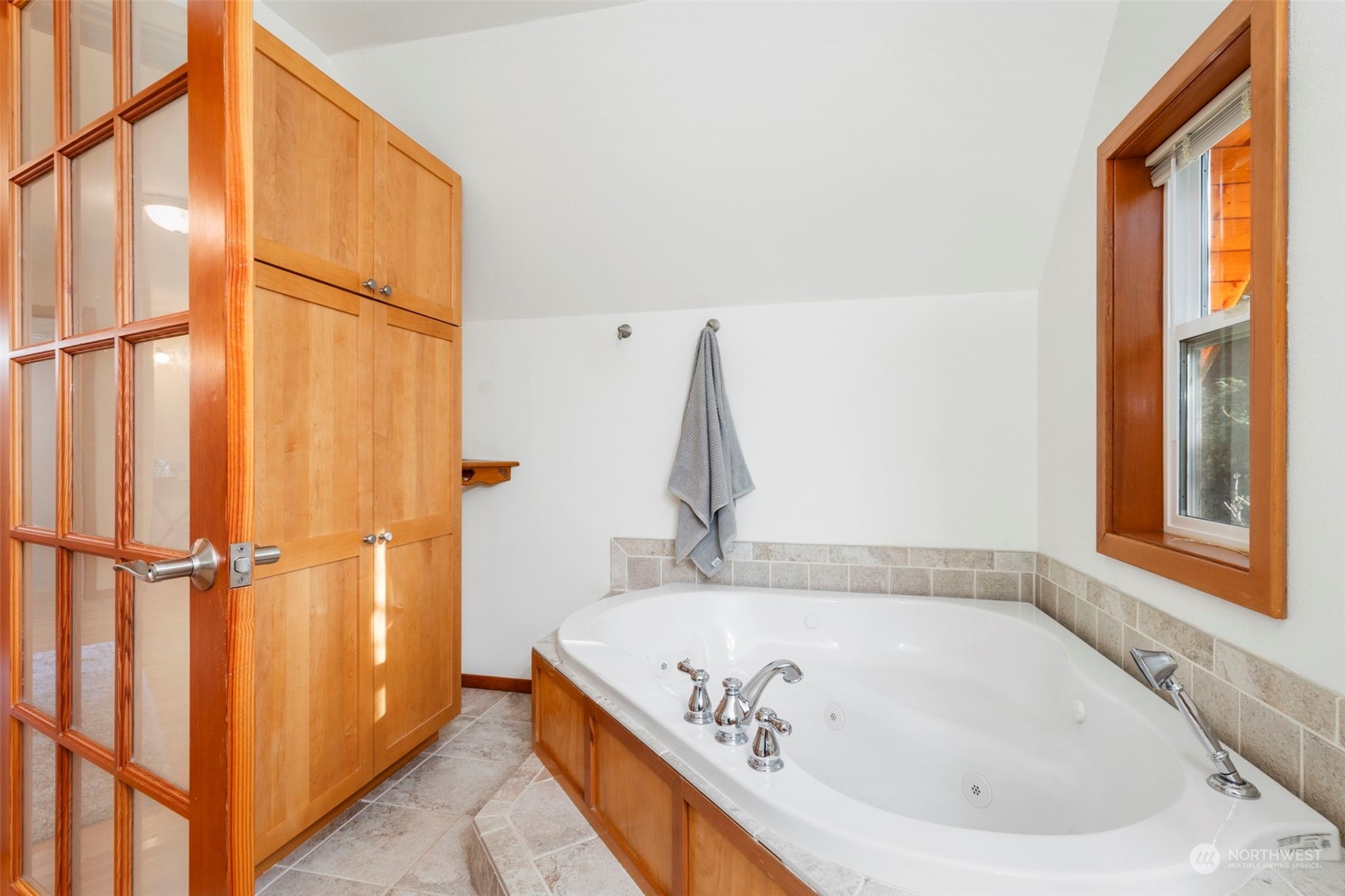 427 Adelma Beach Road Port Townsend, WA 98368 - Photo 26 of 40 Gallery Image 26