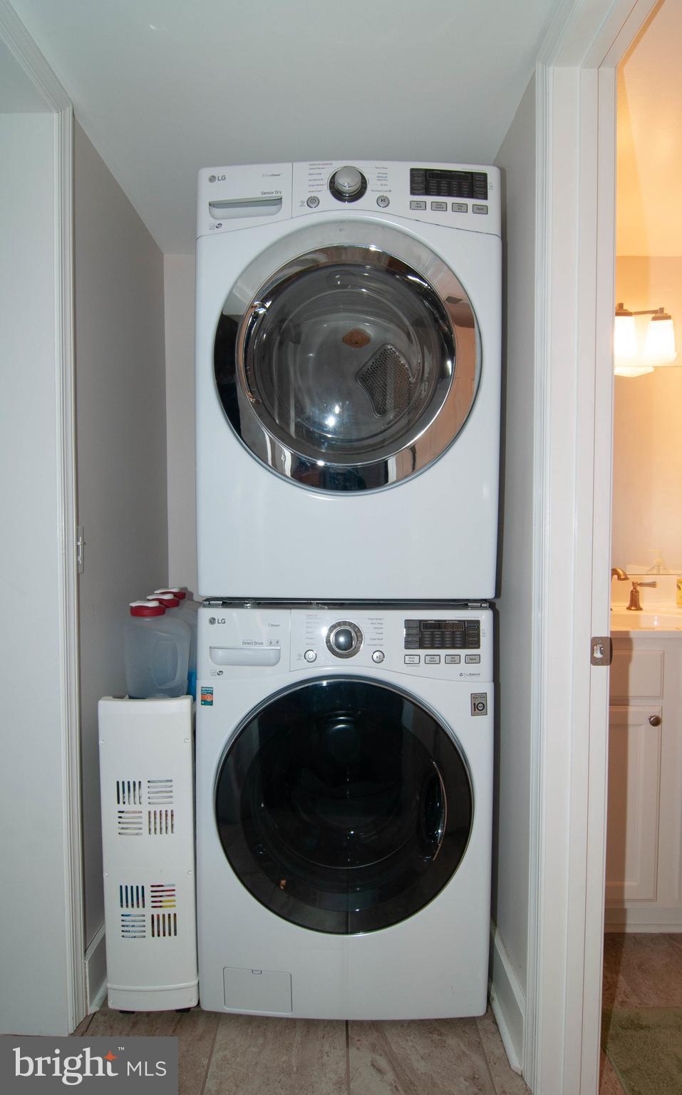 3356 Ridge Road Barboursville, VA 22923 - Photo 15 of 41 Laundry