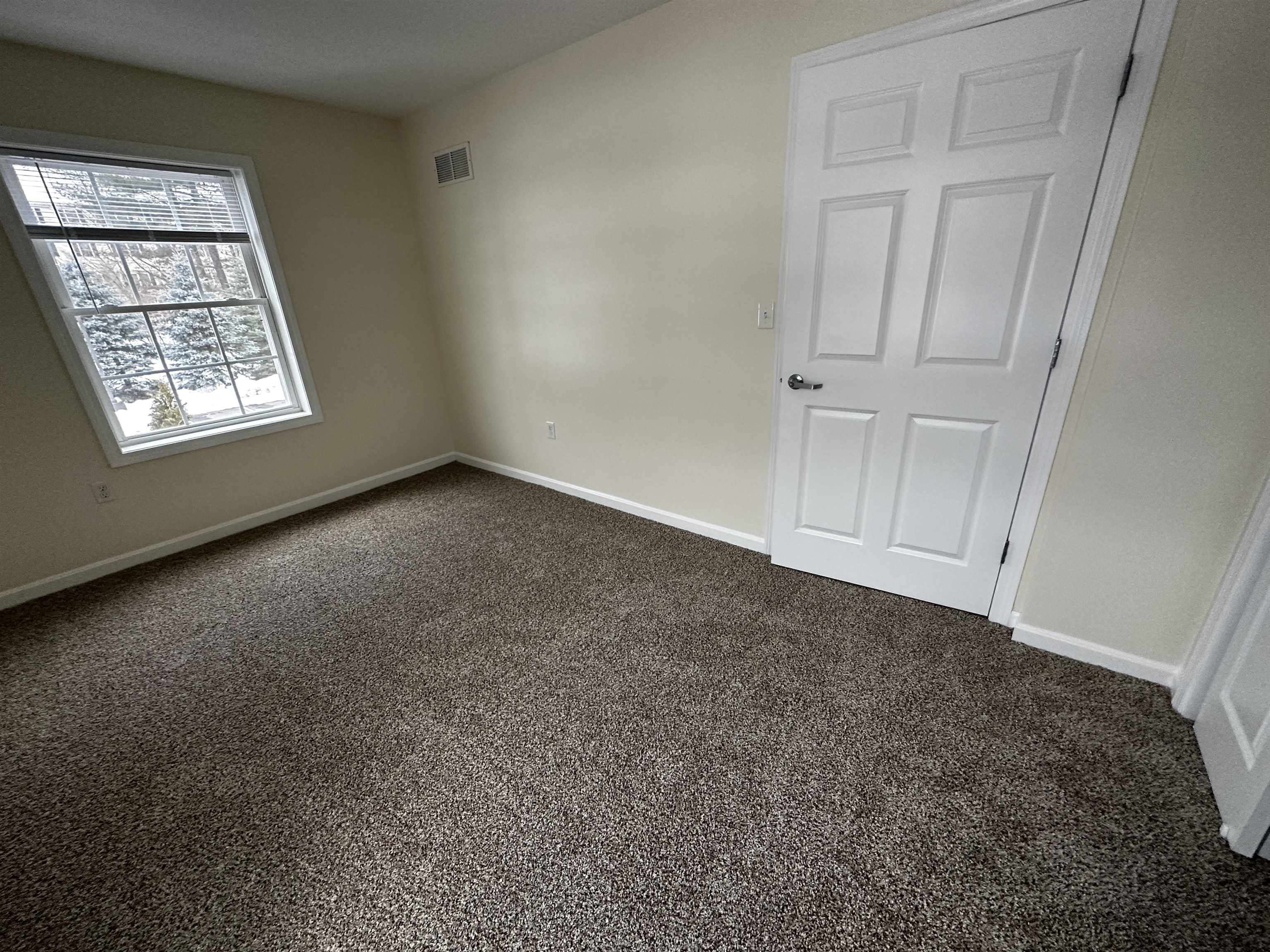50 Sentinel Court, Unit 209 Manchester, NH 03103 - Photo 22 of 41
