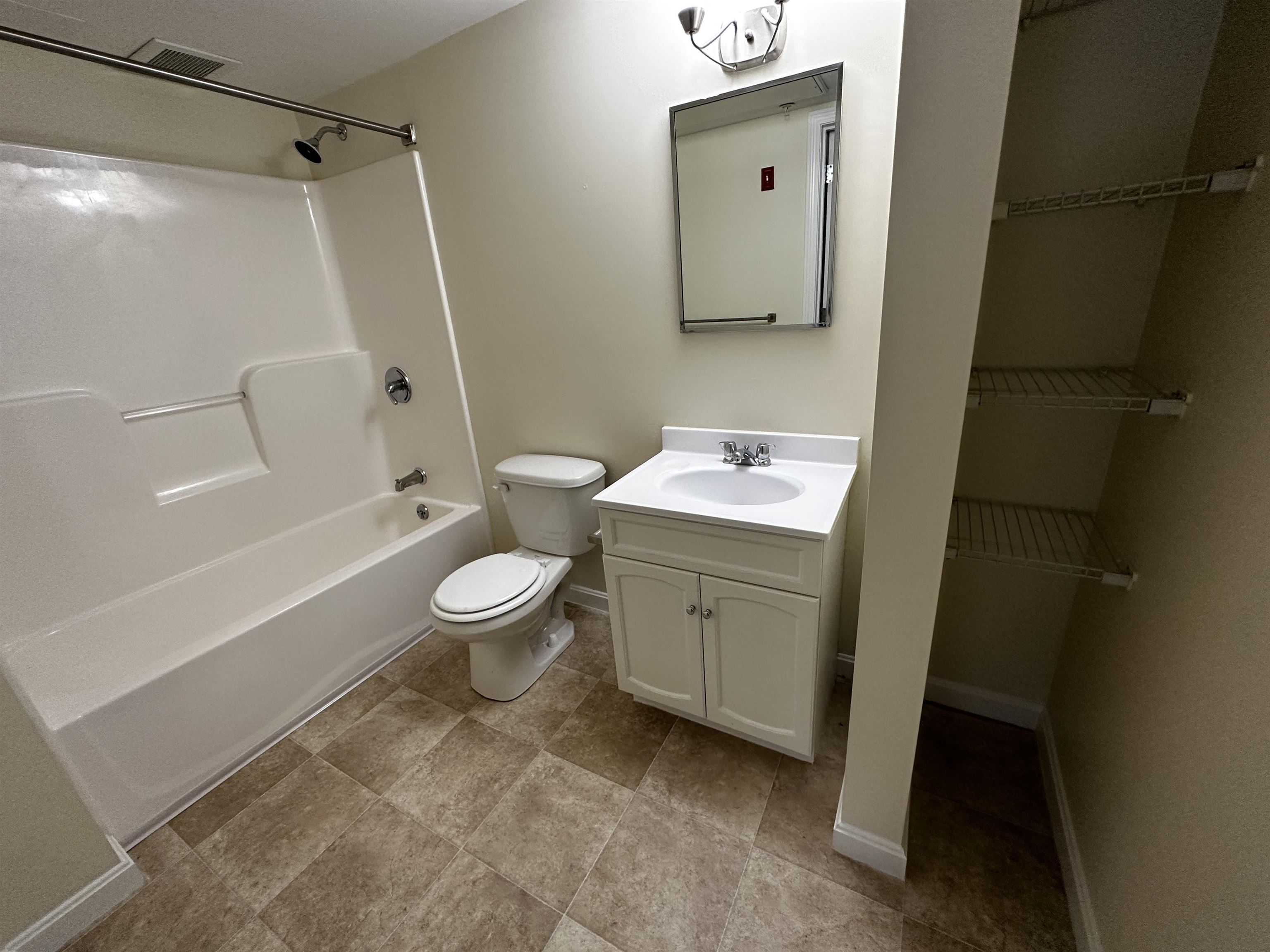 50 Sentinel Court, Unit 209 Manchester, NH 03103 - Photo 28 of 41