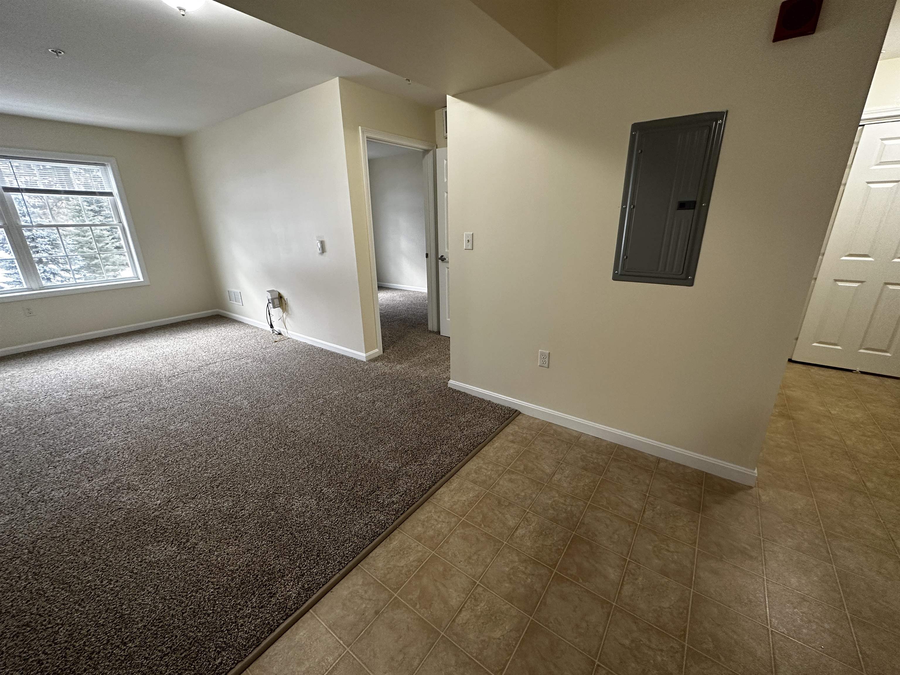 50 Sentinel Court, Unit 209 Manchester, NH 03103 - Photo 7 of 41