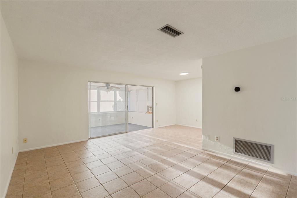 1248 Lazy Lake Road West Dunedin, FL 34698 - Photo 5 of 20