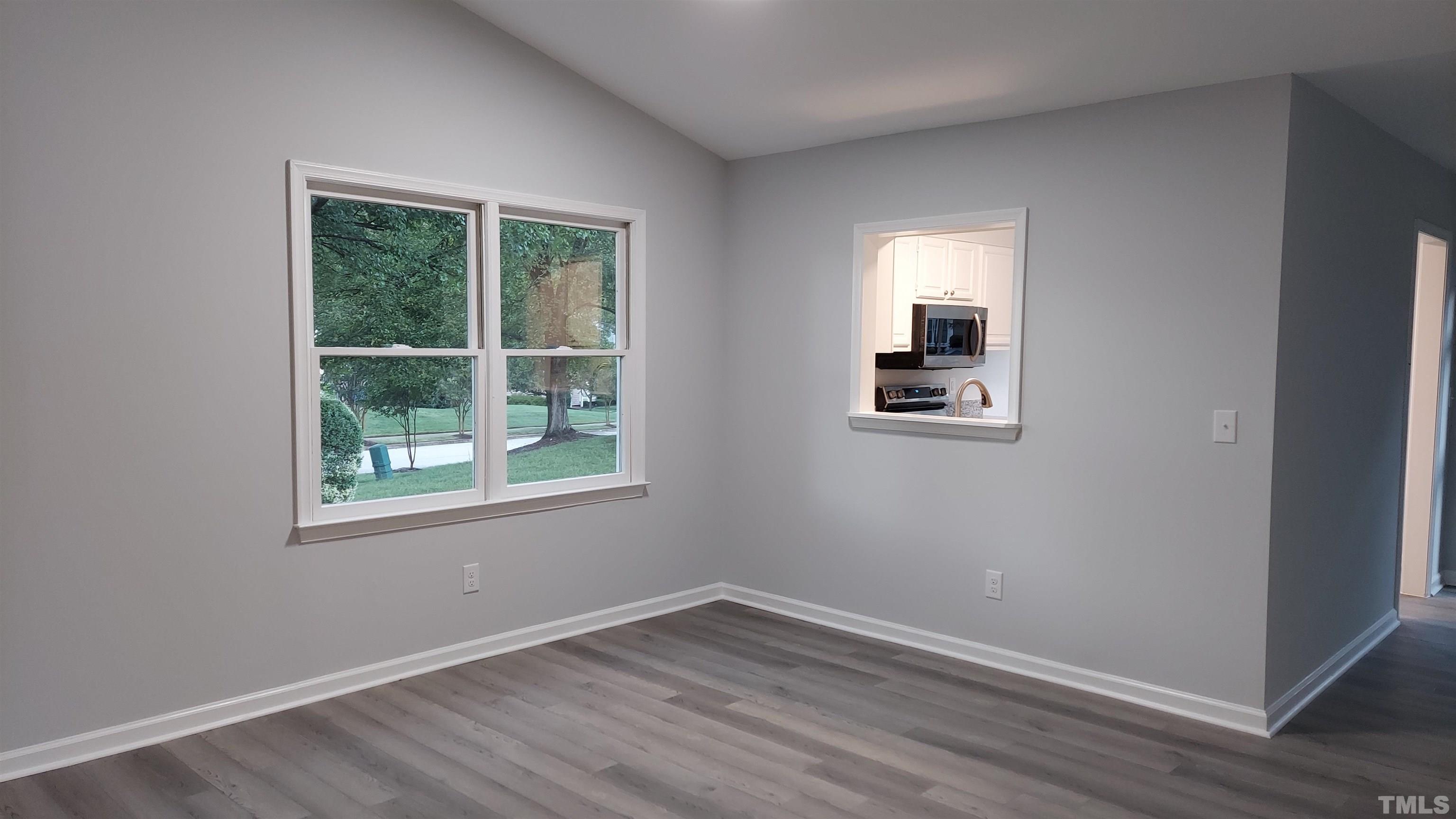 6813 Fairpoint Court Raleigh, NC 27613 - Photo 5 of 12