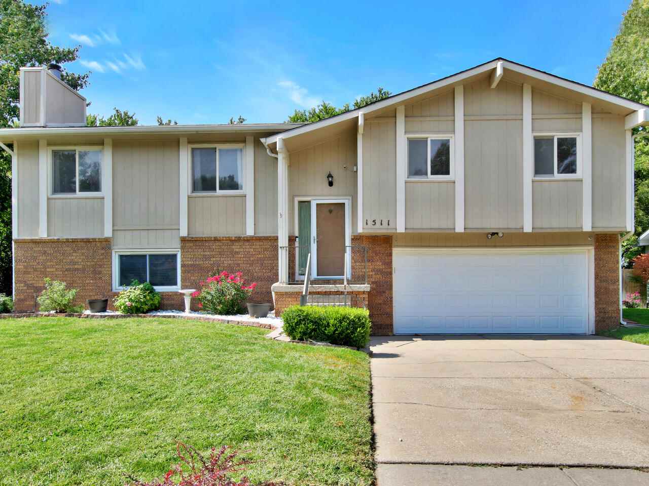 1511 North Rutgers Street Wichita, KS 67212 - Photo 1 of 1