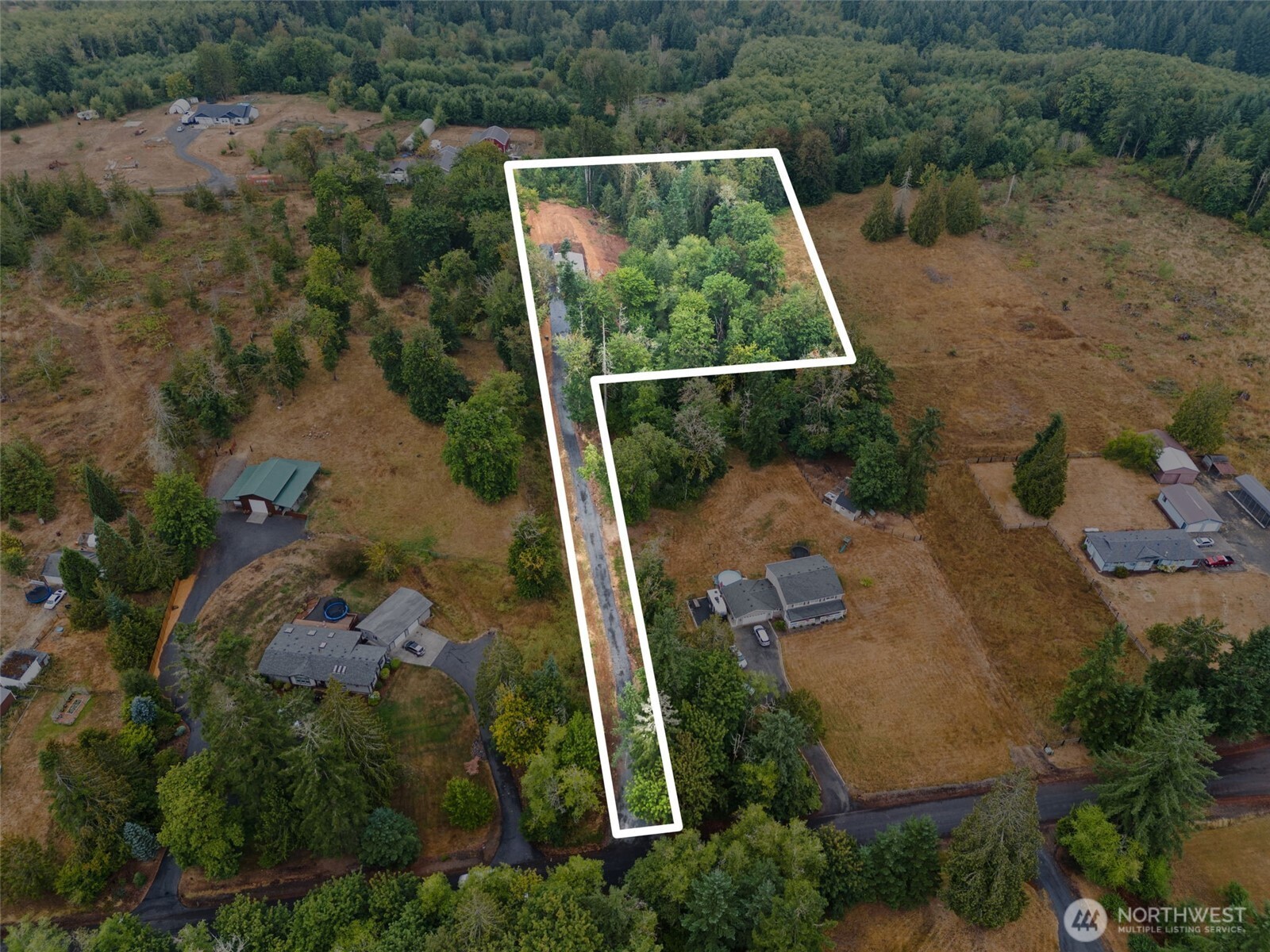 241 Pascoe Avenue Chehalis, WA 98532 - Photo 28 of 33 an aerial view of a house with a yard