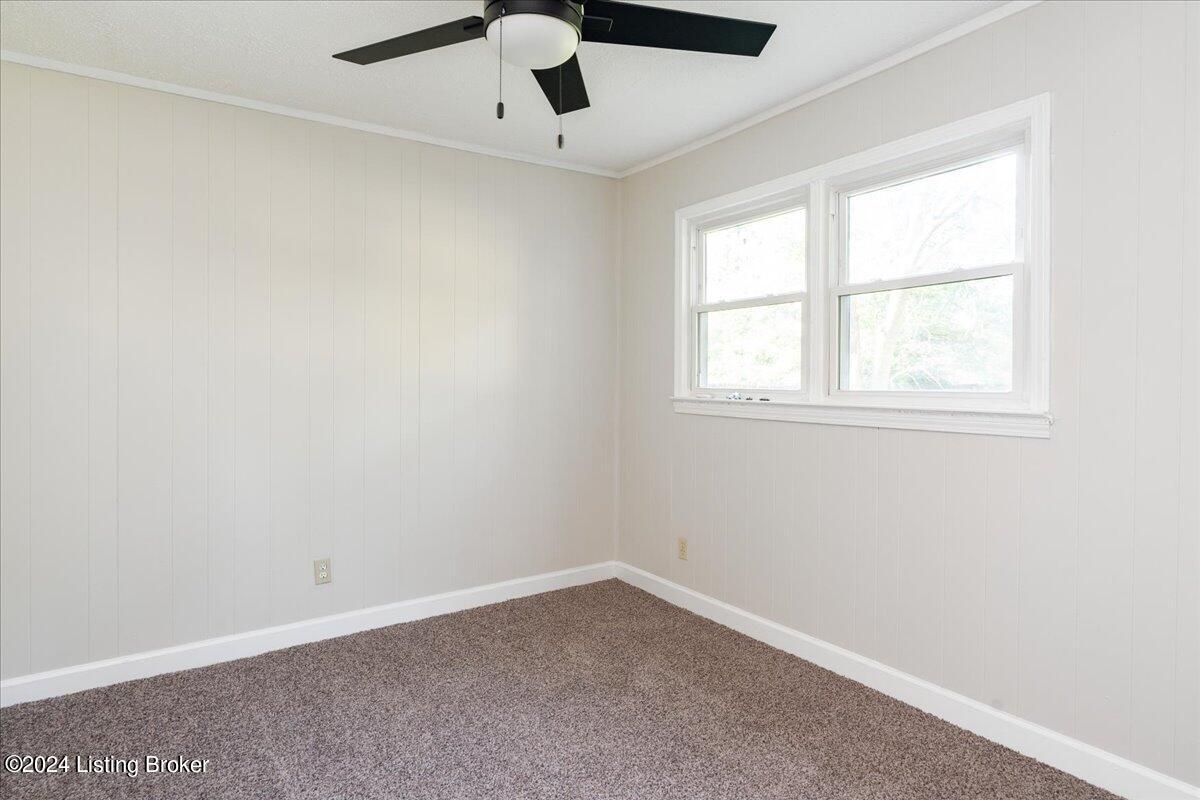 5701 Mt Washington Road Louisville, KY 40229 - Photo 16 of 22 14-FullRes-14