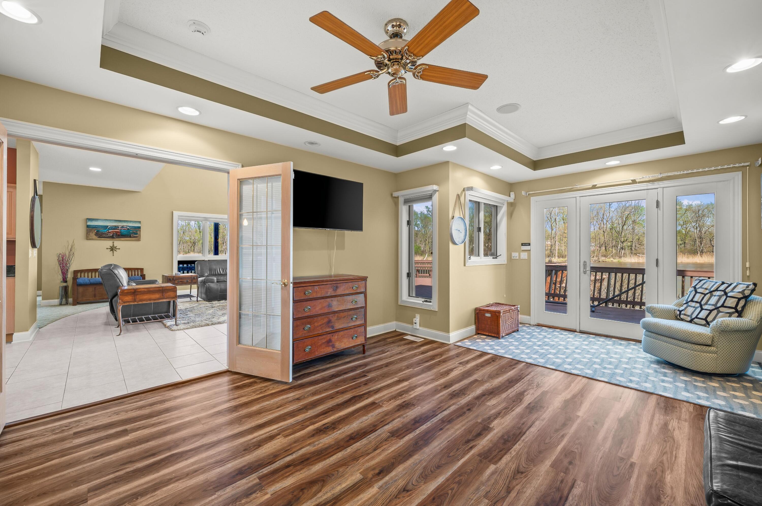 2349 Riverside Pointe Drive St. Joseph, MI 49085 - Photo 24 of 74 26DSC_7531