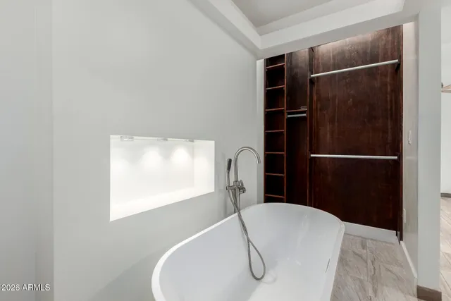 $344,000 | 1215 East Lemon Street, Unit 208, Tempe, AZ 85281