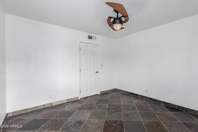 $344,000 | 1215 East Lemon Street, Unit 208, Tempe, AZ 85281