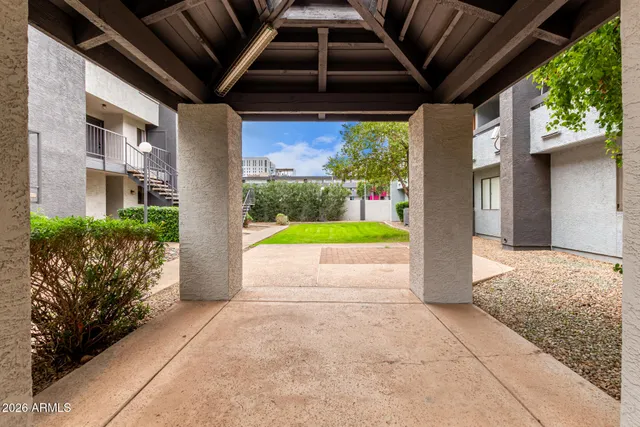 $344,000 | 1215 East Lemon Street, Unit 208, Tempe, AZ 85281