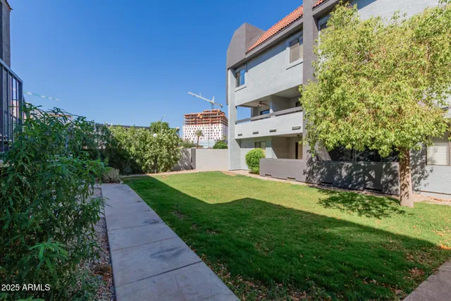$344,000 | 1215 East Lemon Street, Unit 208, Tempe, AZ 85281