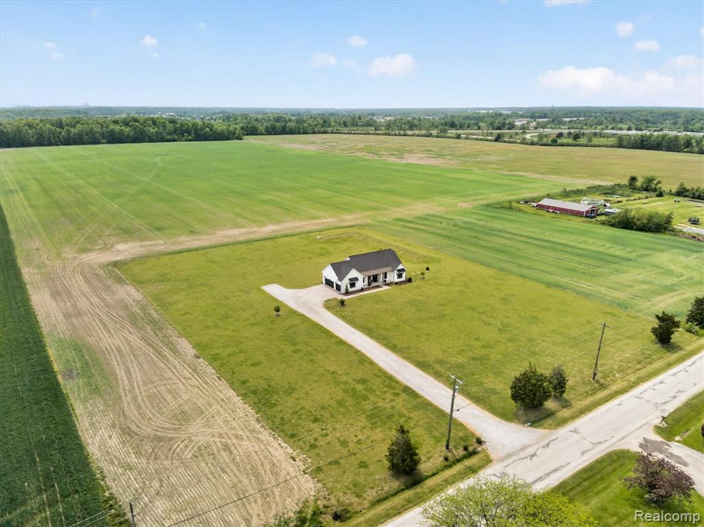 2170 East Labo Road Carleton, MI 48117 - Photo 46 of 52