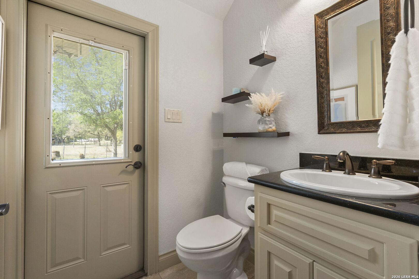 8518 Wild Trace Garden Ridge, TX 78266 - Photo 23 of 57