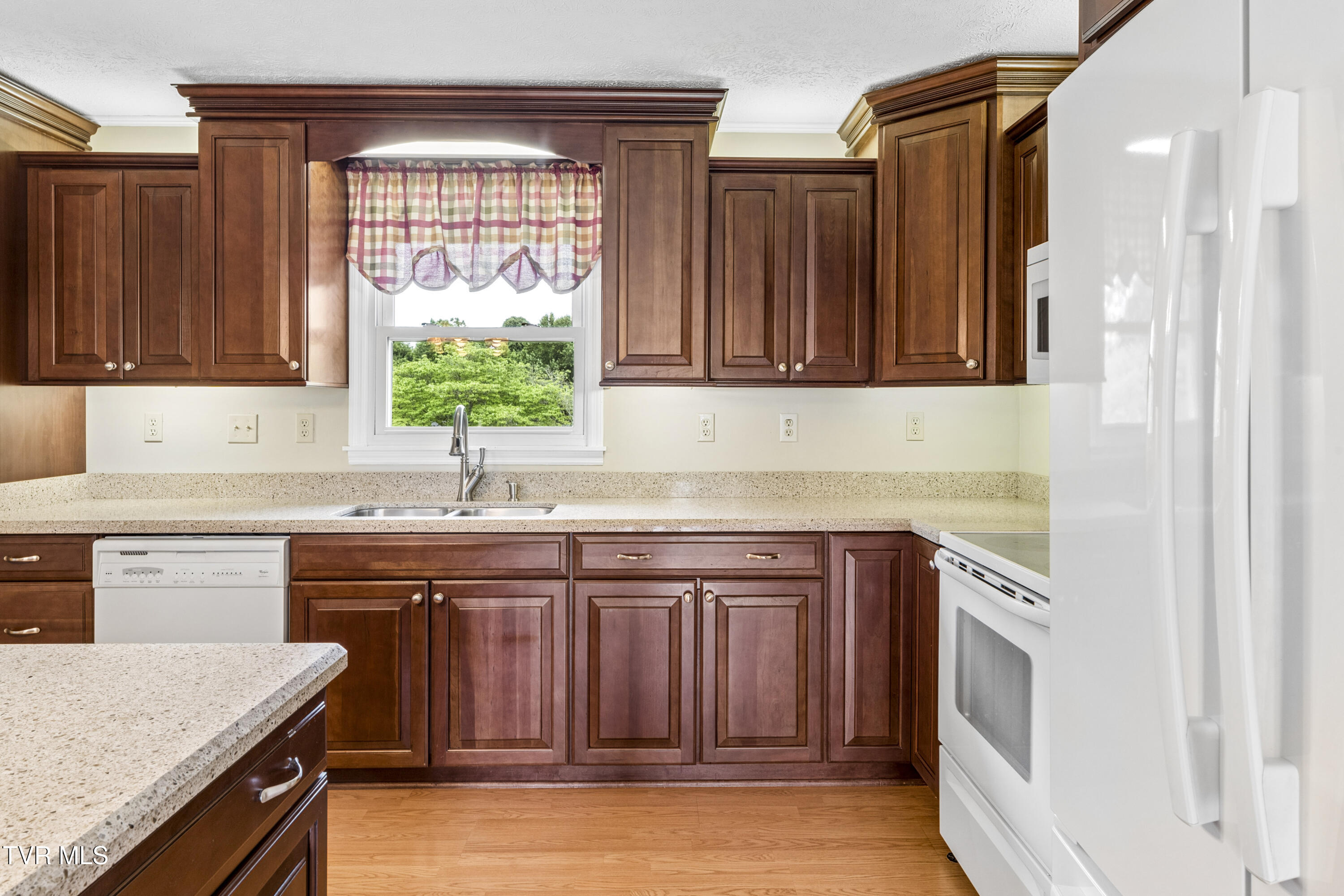 112 Hillrise Road Gray, TN 37615 - Photo 17 of 72 Hillrise-23