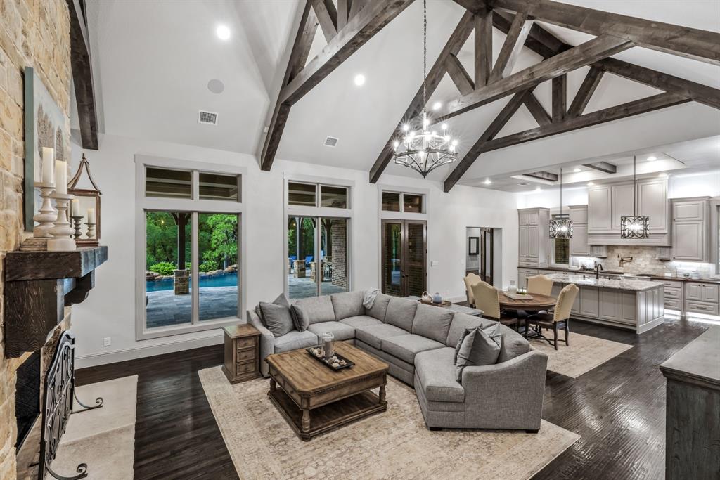 521 Waters Edge Way Oak Point, TX 75068 - Photo 4 of 40