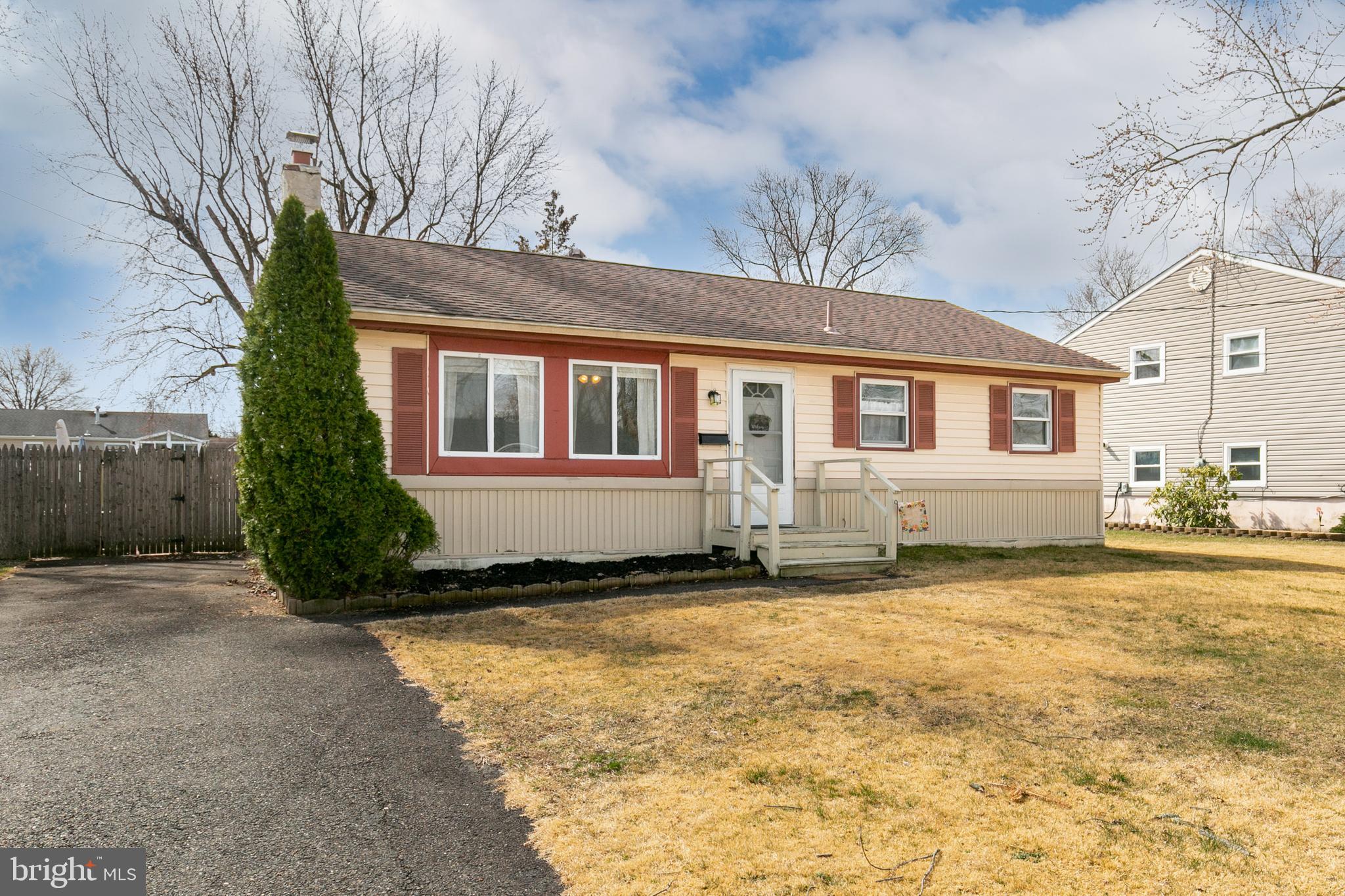 22 Bancroft Road Marlton, NJ 08053 - Photo 2 of 19