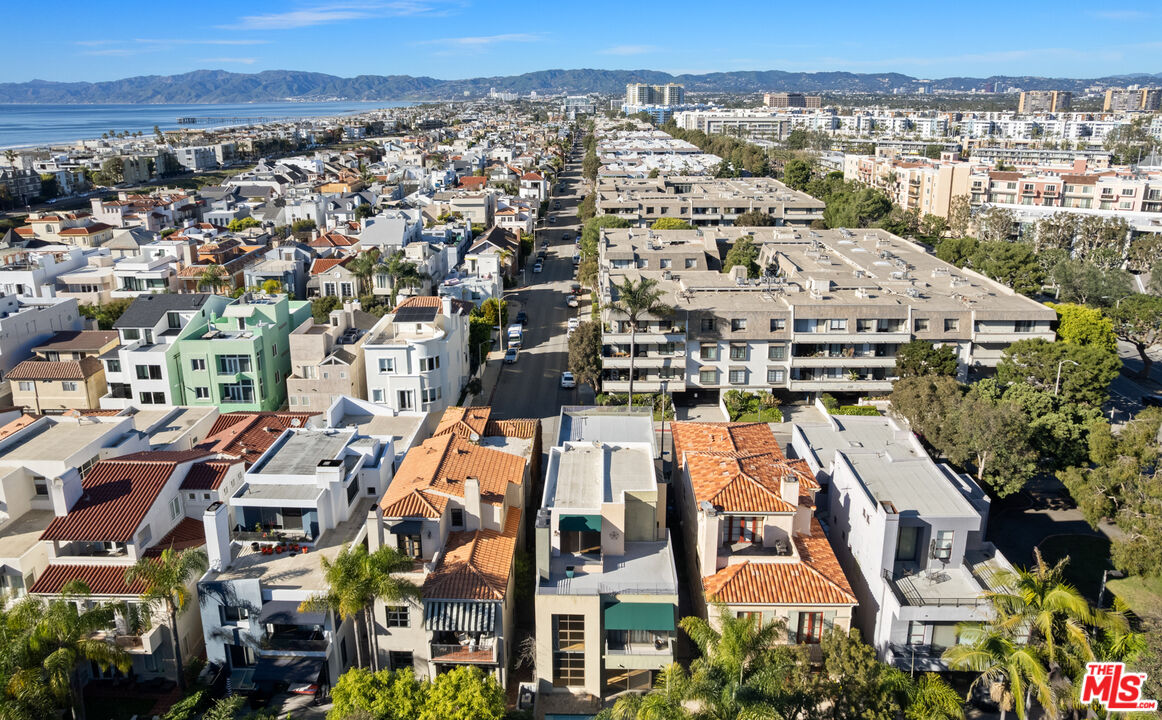 143 Union Jack Mall Marina del Rey, CA 90292 - Photo 47 of 48 an aerial view of multiple house