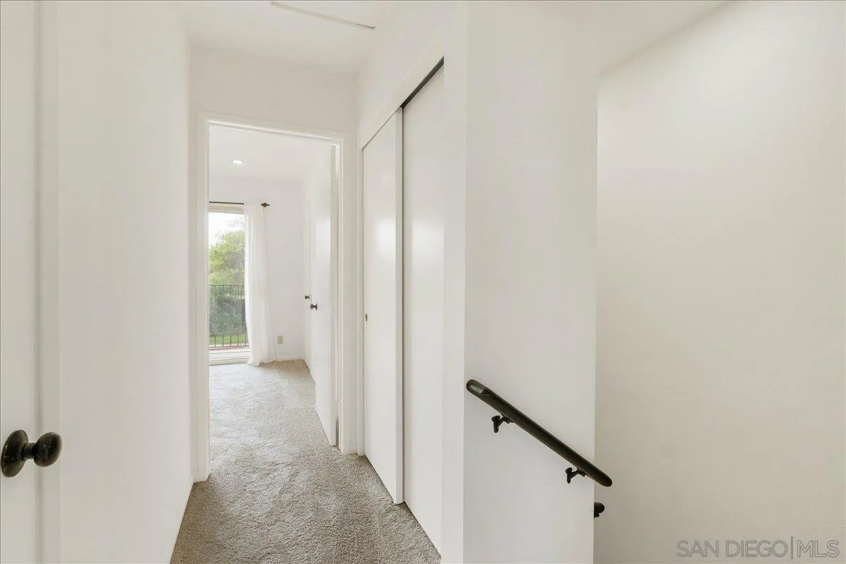 3288 Loma Riviera Drive San Diego, CA 92110 - Photo 13 of 38