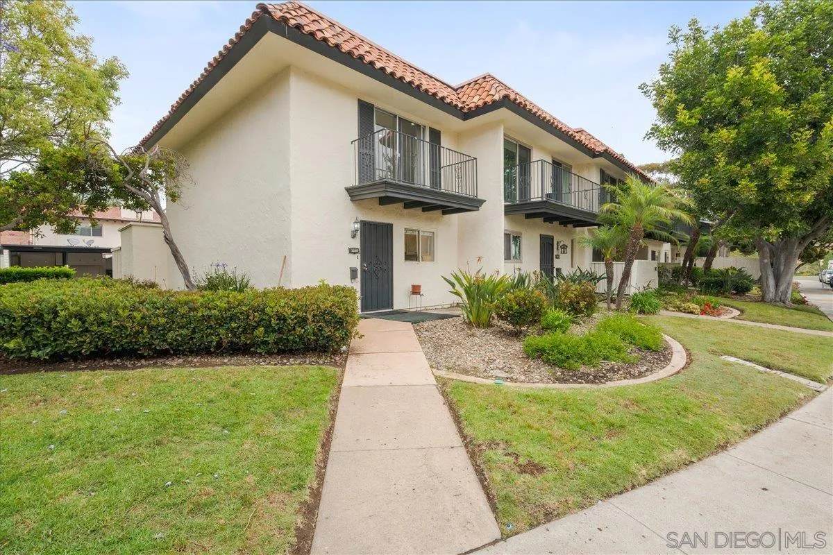 3288 Loma Riviera Drive San Diego, CA 92110 - Photo 26 of 38