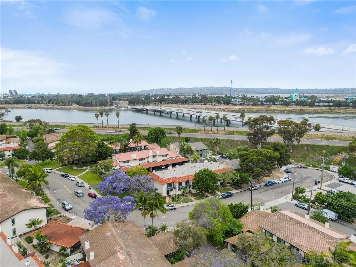 3288 Loma Riviera Drive San Diego, CA 92110 - Photo 34 of 38