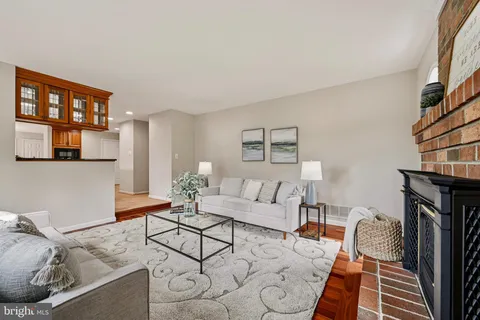 $899,900 | 5016 Brampton Parkway, Ellicott City, MD 21043