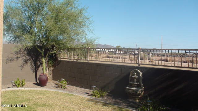 6419 West Beverly Road Laveen, AZ 85339 - Photo 21 of 24 Backyard