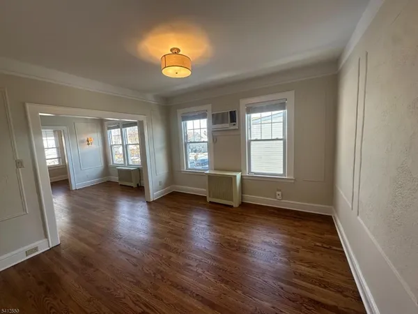 $2,800 | 17 Laura Avenue, Unit 3, Nutley, NJ 07110