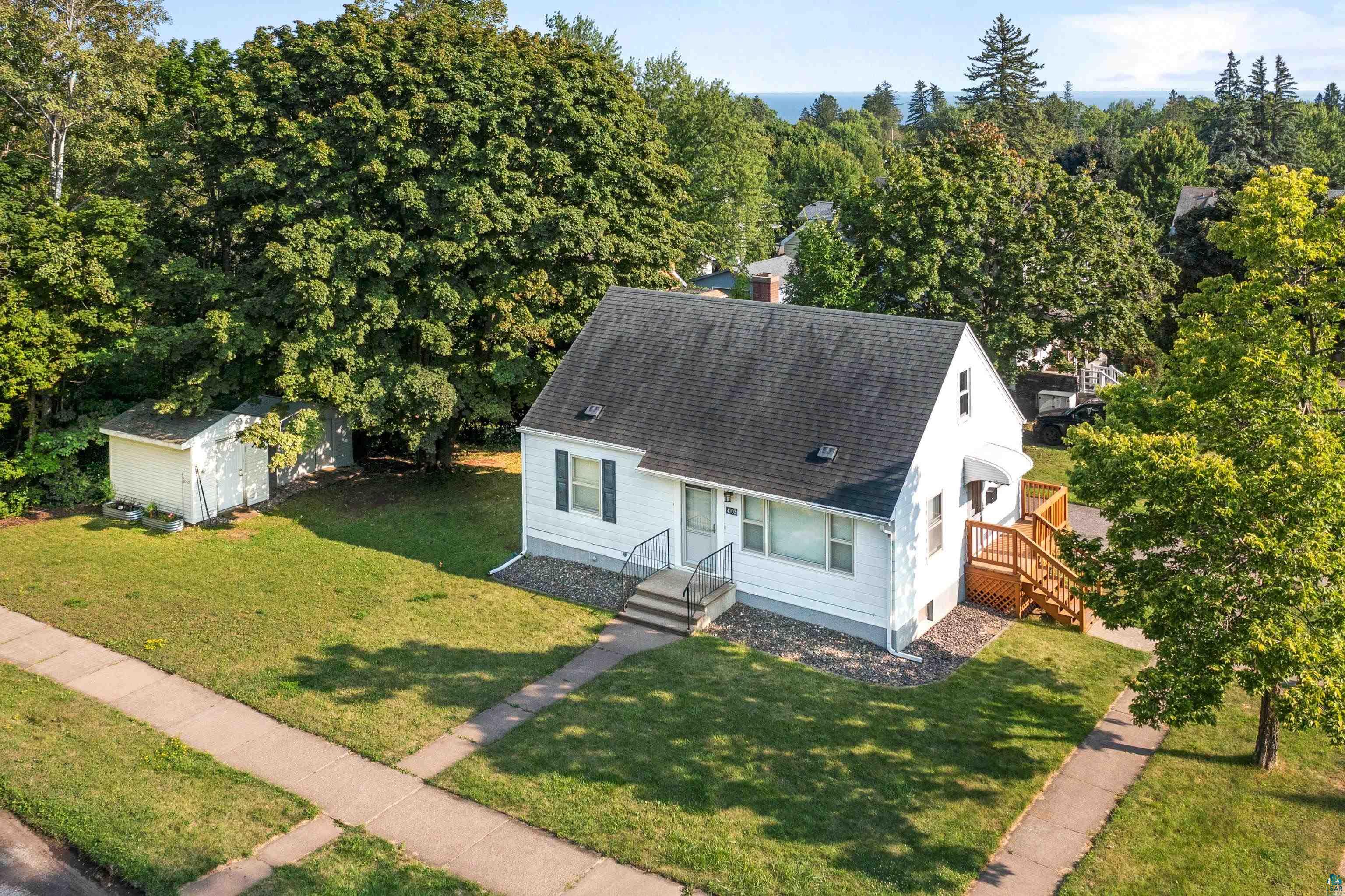 4302 Pitt Street Duluth, MN 55804 - Photo 29 of 35 Gallery Image 29