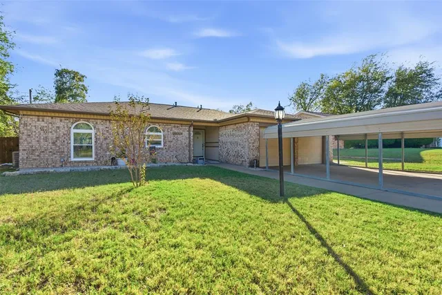 $310,000 | 448 Pecan Drive, Aledo, TX 76008