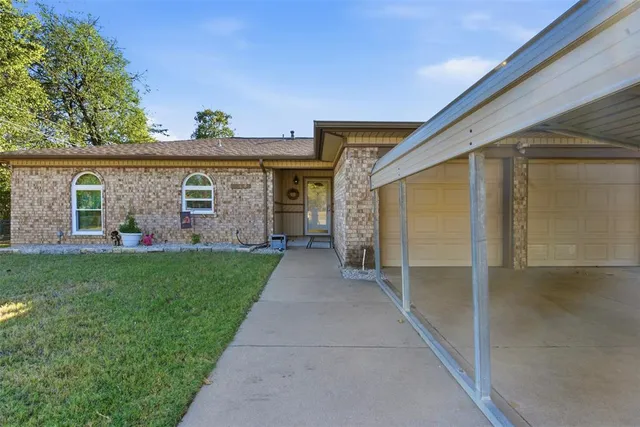$310,000 | 448 Pecan Drive, Aledo, TX 76008