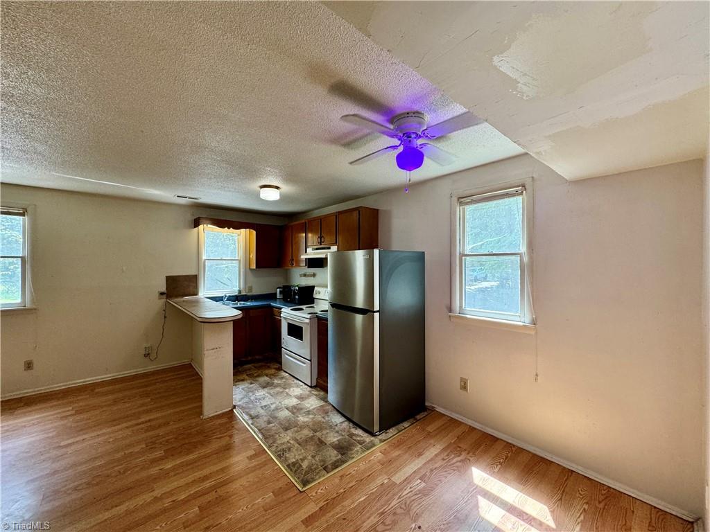 500 Dixie Trail, Unit A Raleigh, NC 27607 - Photo 11 of 50