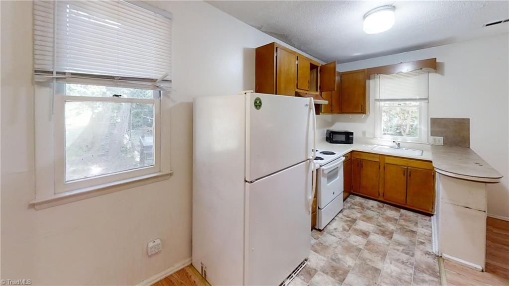 500 Dixie Trail, Unit A Raleigh, NC 27607 - Photo 29 of 50