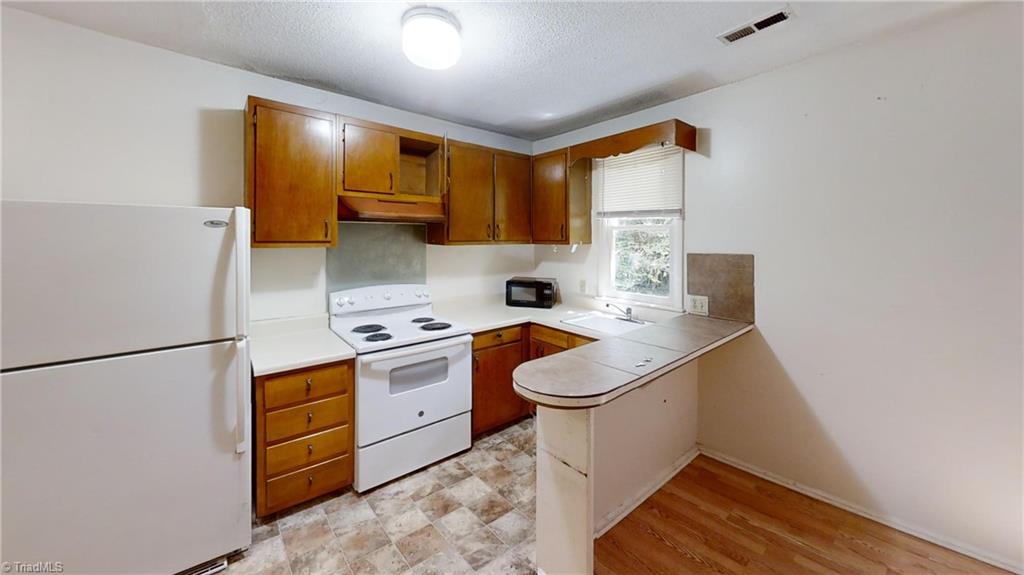 500 Dixie Trail, Unit A Raleigh, NC 27607 - Photo 30 of 50