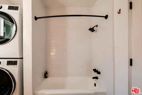 $699,000 | 5922 4th Avenue, Los Angeles, CA 90043