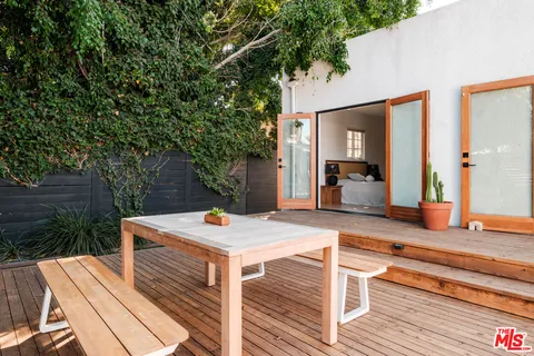 $699,000 | 5922 4th Avenue, Los Angeles, CA 90043