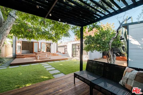 $699,000 | 5922 4th Avenue, Los Angeles, CA 90043