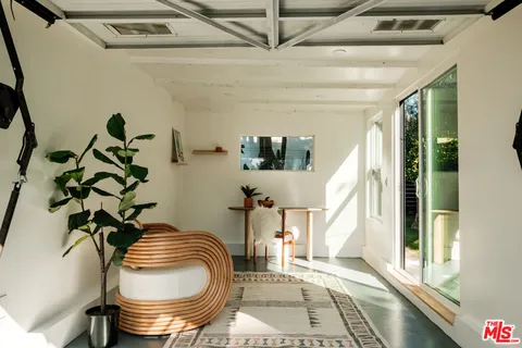 $699,000 | 5922 4th Avenue, Los Angeles, CA 90043