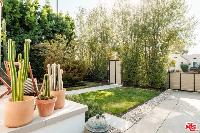 $699,000 | 5922 4th Avenue, Los Angeles, CA 90043