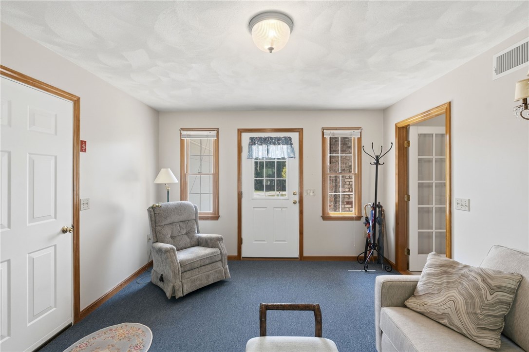 203 Tara Lane Woonsocket, RI 02895 - Photo 27 of 45