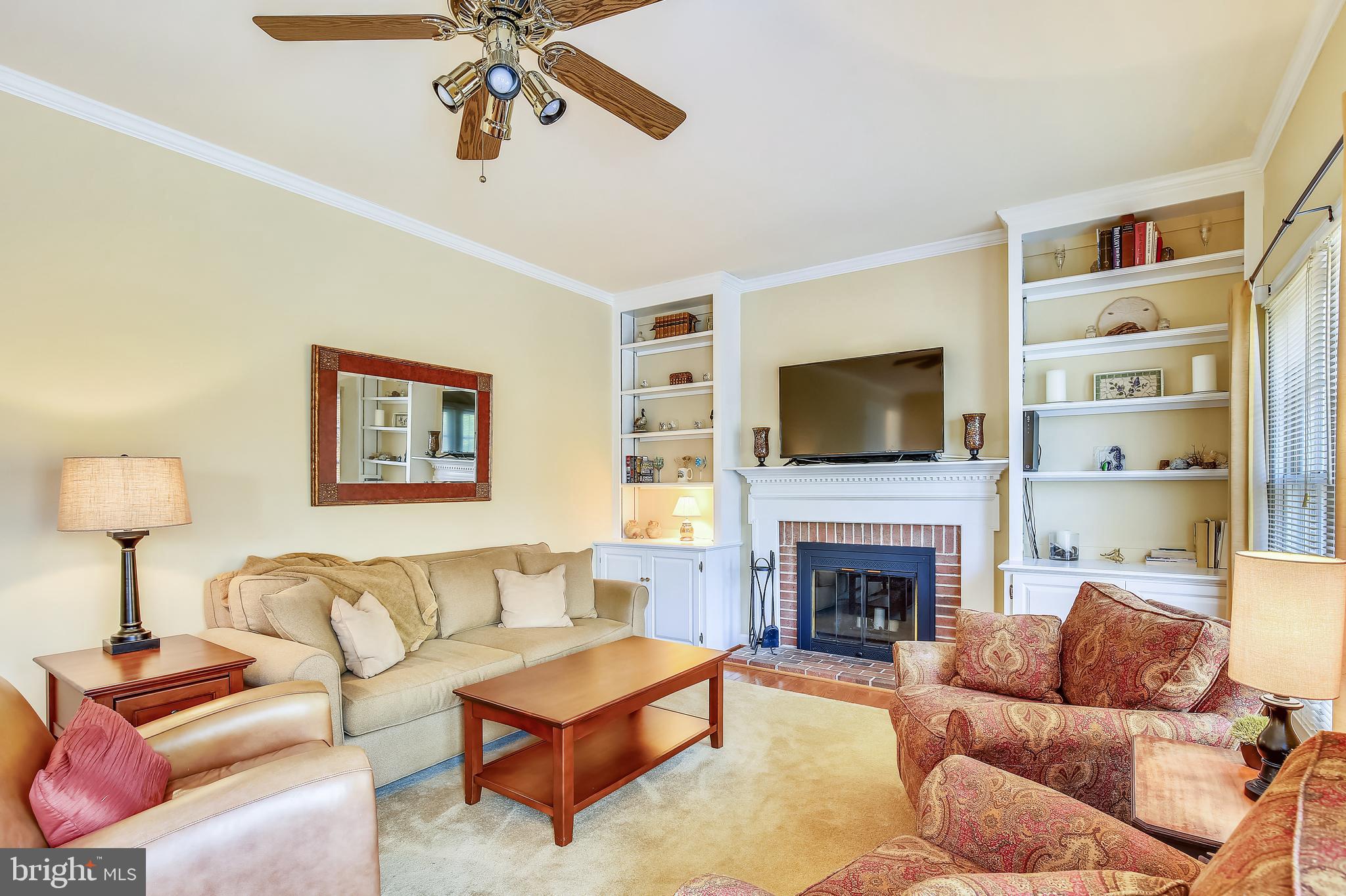 4625 Sutton Oaks Drive Chantilly, VA 20151 - Photo 23 of 60