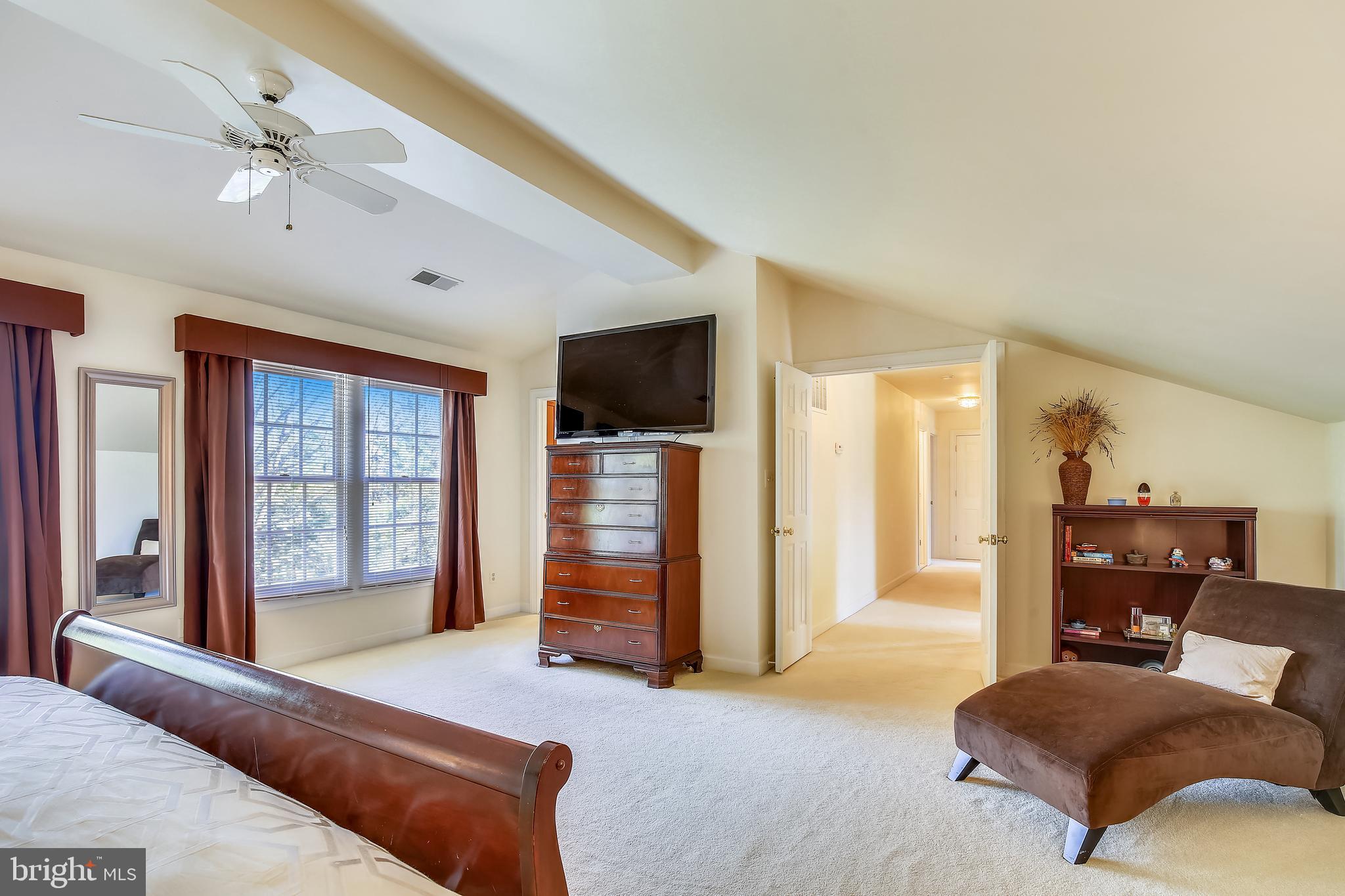 4625 Sutton Oaks Drive Chantilly, VA 20151 - Photo 27 of 60