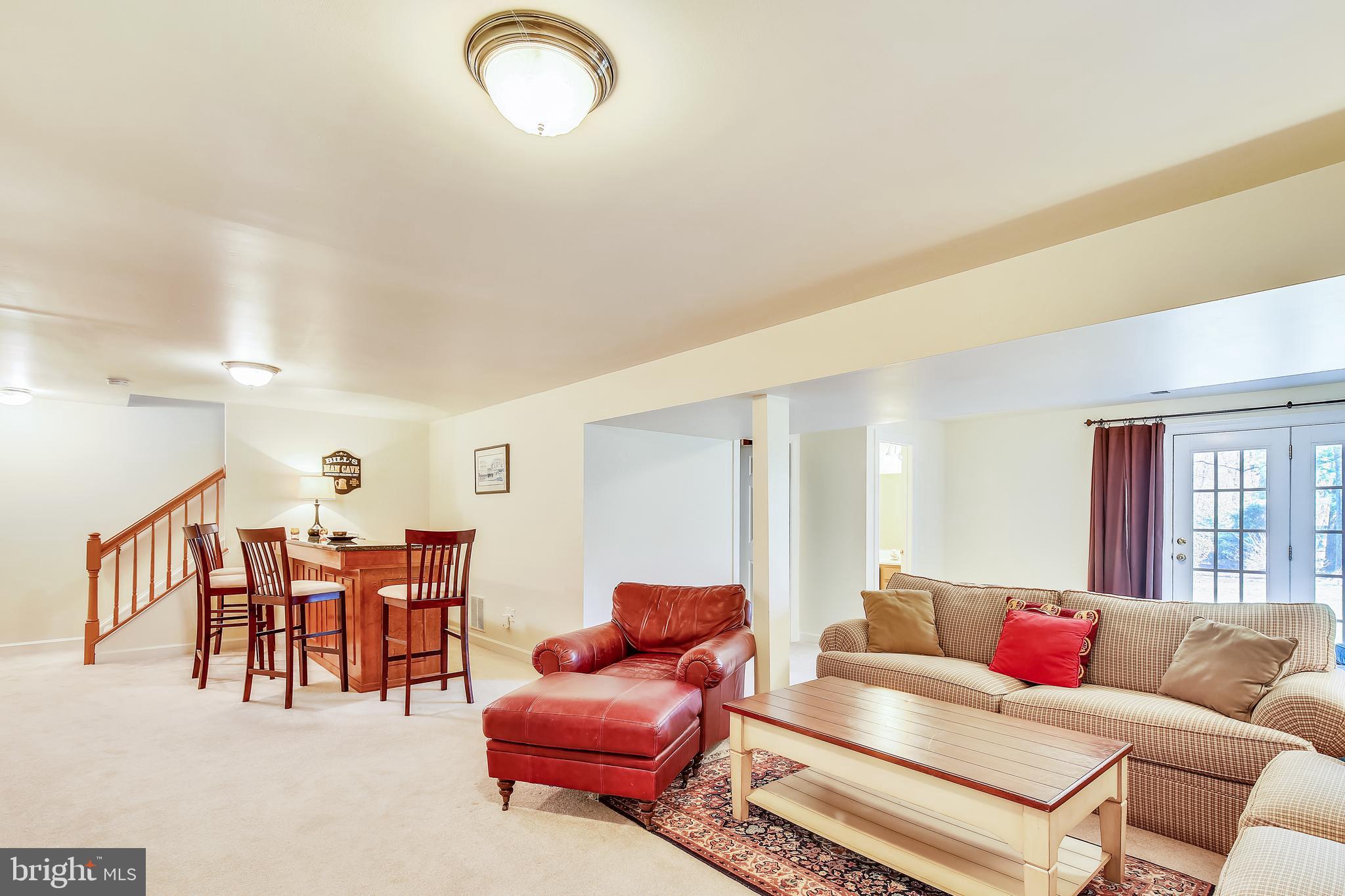 4625 Sutton Oaks Drive Chantilly, VA 20151 - Photo 44 of 60 Sunny and bright