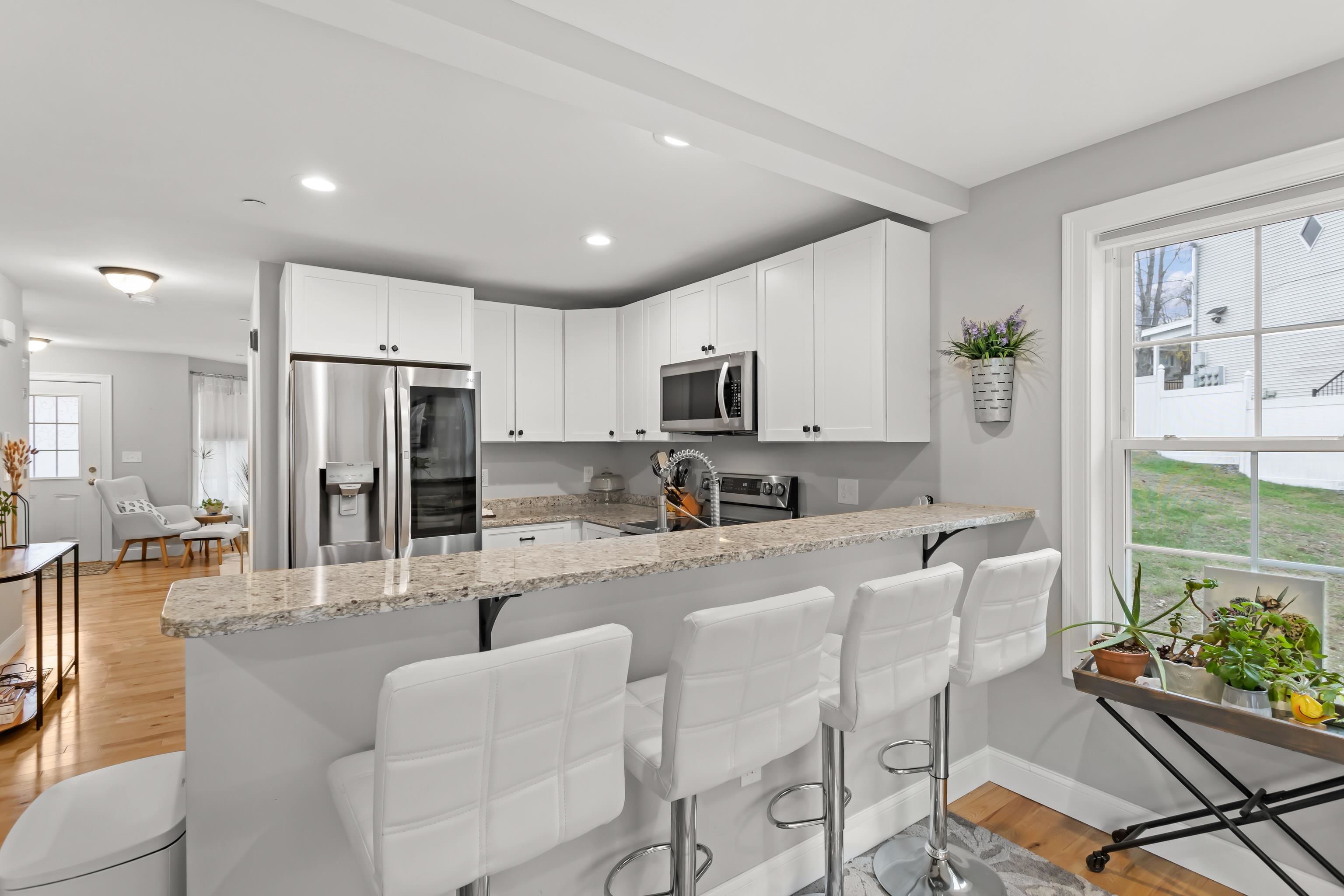 18 Maple Street, Unit 1 Derry, NH 03038 - Photo 12 of 31