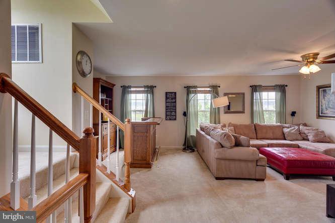 9233 Ribbon Falls Loop Bristow, VA 20136 - Photo 13 of 29 Interior (General)